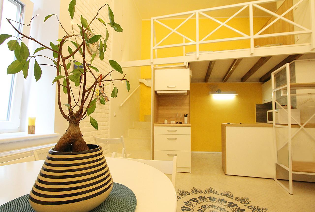 Style Loft Apartment Lviv Luaran gambar